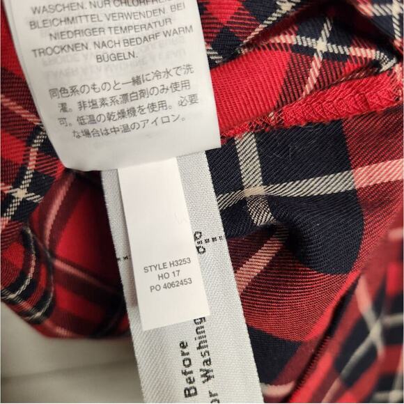Madewell Size XS‎ Red Classic Ex-Boyfriend Shirt in Plaid Patchwork - Picture 6 of 13